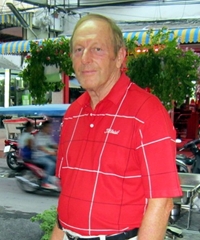 John Hall, long drive A flight.